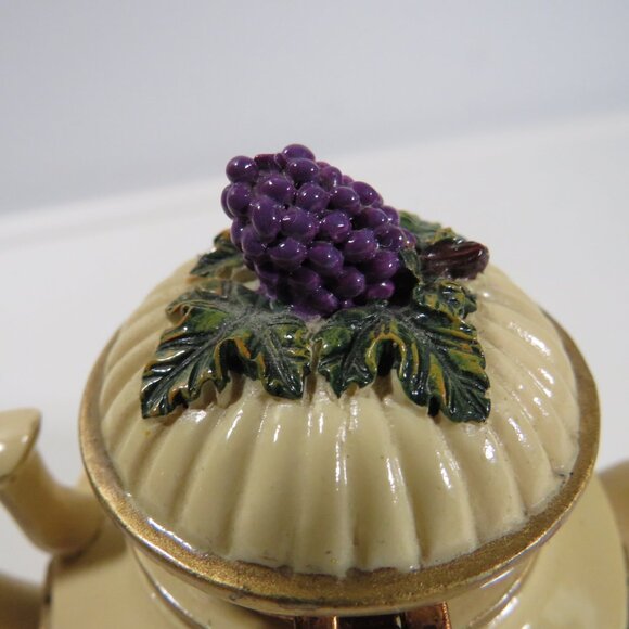 Nini Vineyard Tea Pot Trinket Box 6-47 - Picture 6 of 10